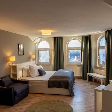 Apartment Hotel Lindeneck Erfurt Exteriör bild