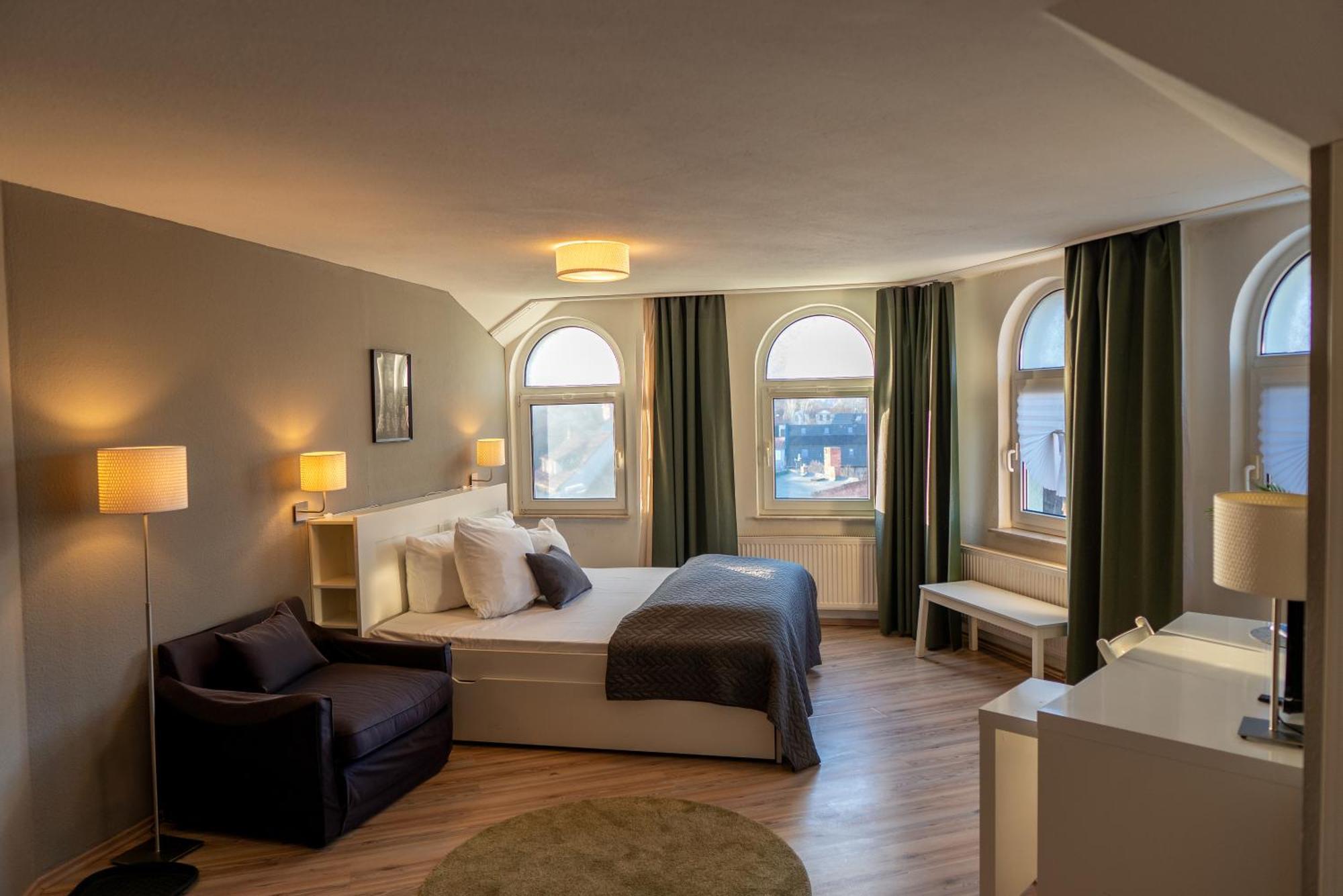 Apartment Hotel Lindeneck Erfurt Exteriör bild